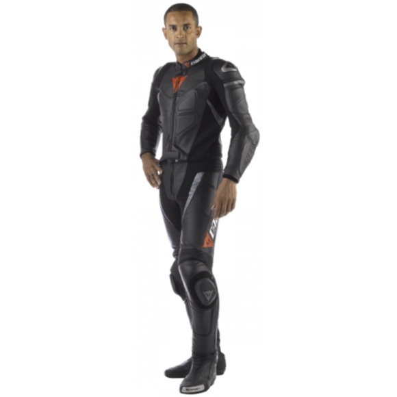 New Dainese 2-Piece Motorcycle Leather Track Suit Black Red White - 48 / Small - Picture 3 of 16